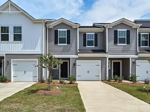 522 Tayberry Ln, Fort Mill, SC 29715