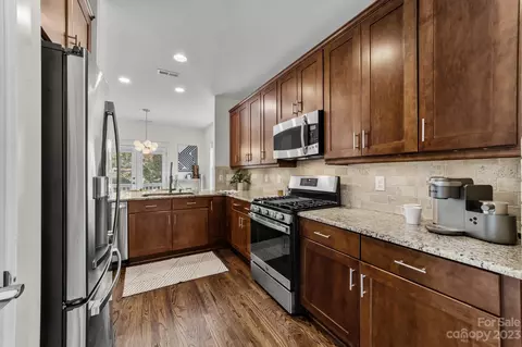 447 Spring St, Davidson, NC 28036 photo 15