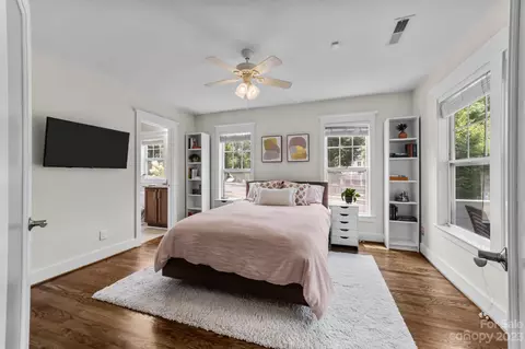 447 Spring St, Davidson, NC 28036 photo 6