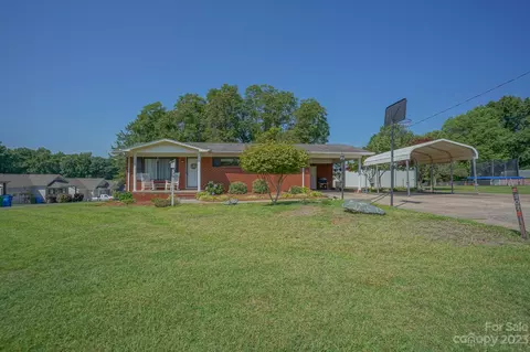 307 Maple St, Locust, NC 28097
