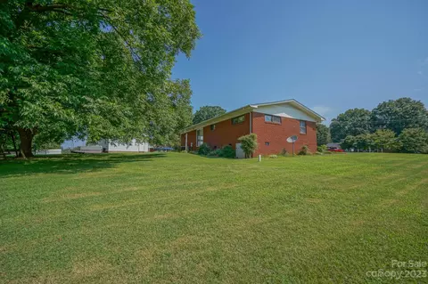 307 Maple St, Locust, NC 28097 photo 5