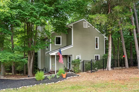 27079 Catamaran Dr, Tega Cay, SC 29708