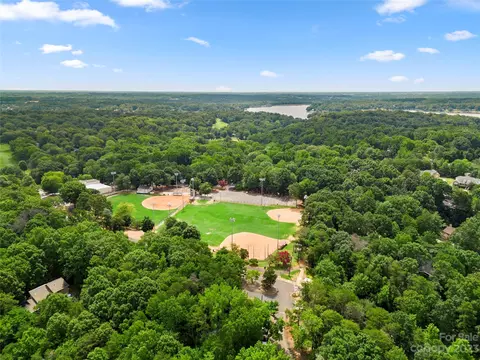 27079 Catamaran Dr, Tega Cay, SC 29708 photo 5