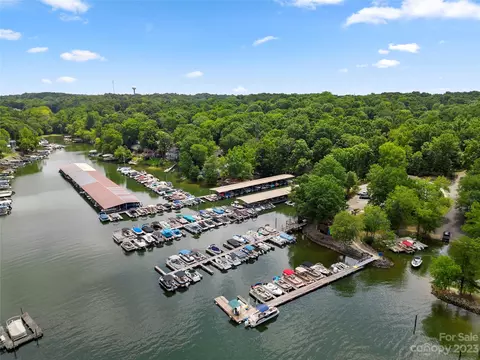 27079 Catamaran Dr, Tega Cay, SC 29708 photo 3