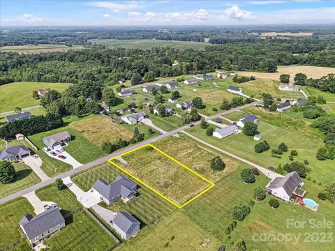 118 Tranquility Ln, Harmony, NC 28634 photo 8