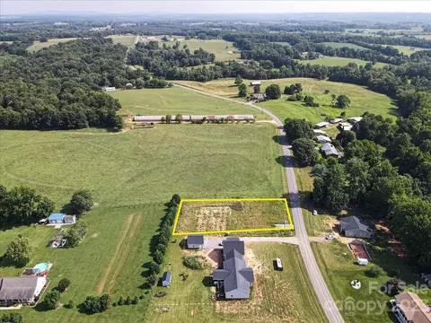 151 Rabbit Hwy, Harmony, NC 28634 photo 8