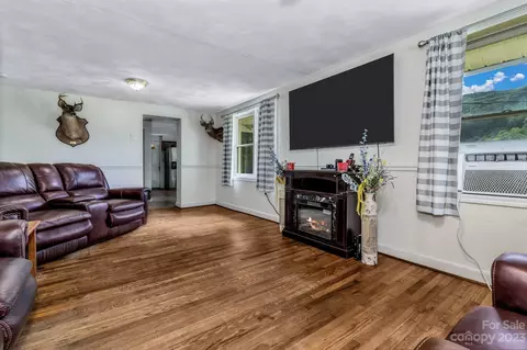 110 Terrys Gap Loop Rd, Fletcher, NC 28732 photo 6