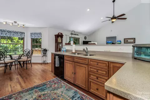 103 Saddle Top Rd, Flat Rock, NC 28731 photo 11