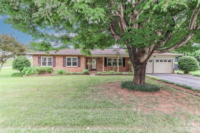 634 Springdale Rd, Statesville, NC 28677 | 48 Photos - Movoto