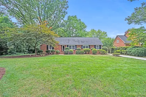 1836 Harris Rd, Charlotte, NC 28211