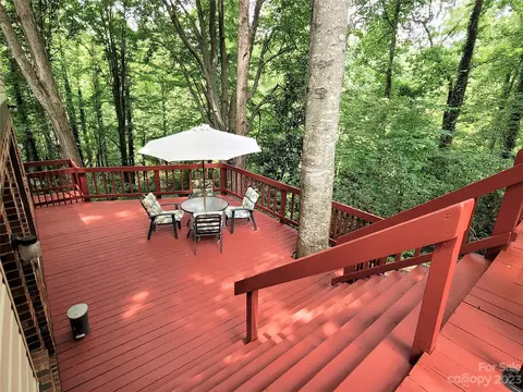 144 Pearson Dr, Morganton, NC 28655 photo 5