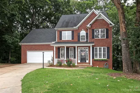 1207 Hastings Ct, Rock Hill, SC 29732