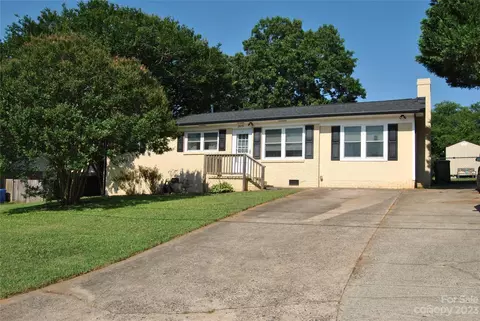 2619 Sherry Ln, Gastonia, NC 28054