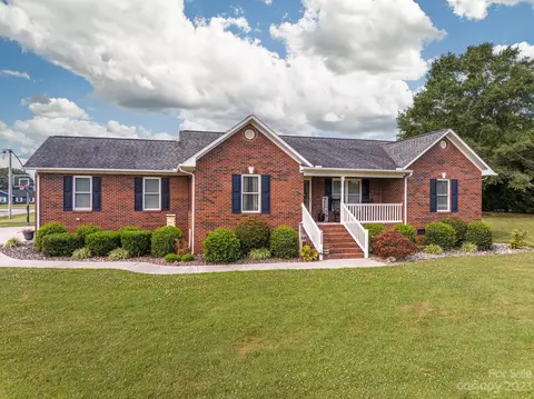 2050 Shuford Rd, Lincolnton, NC 28092