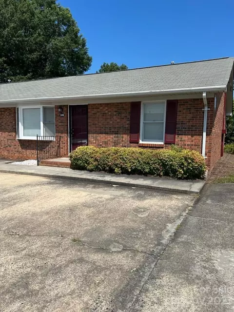 1119 Mckinnon Dr, Rock Hill, SC 29732