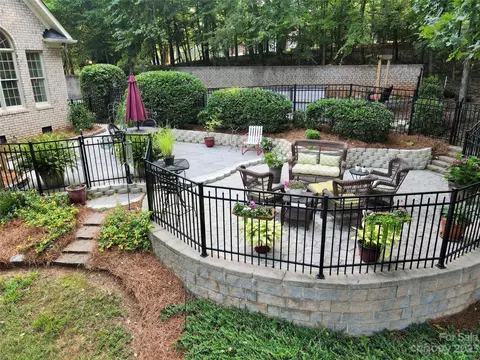 802 Bridgewater Dr, Monroe, NC 28112 photo 3