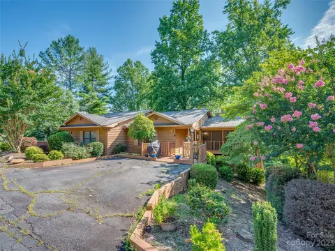 170 Bent Creek Blvd #30, Lake Lure, NC 28746