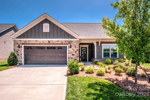 9042 Treetop Way NW, Concord, NC 28027