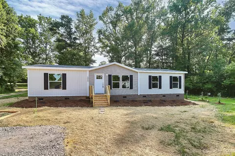 5960 Oakridge Rd, Clover, SC 29710