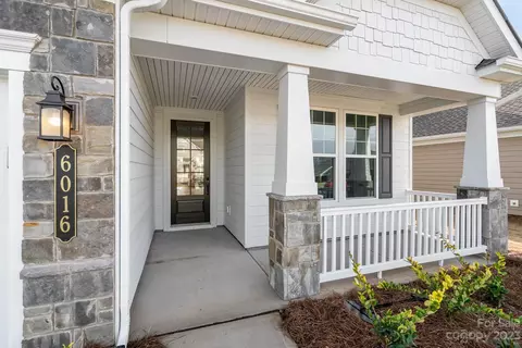 6016 Blissful Dr, Charlotte, NC 28215