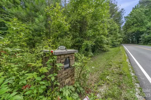 5010 Parkwood School Rd, Waxhaw, NC 28173