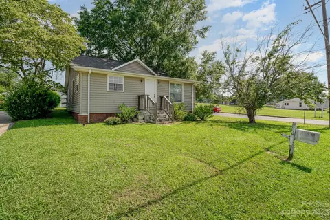 204 22nd St, Kannapolis, NC 28081
