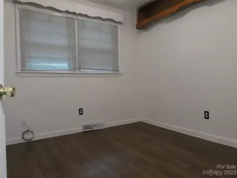194 Maple Ave, Marion, NC 28752 photo 9