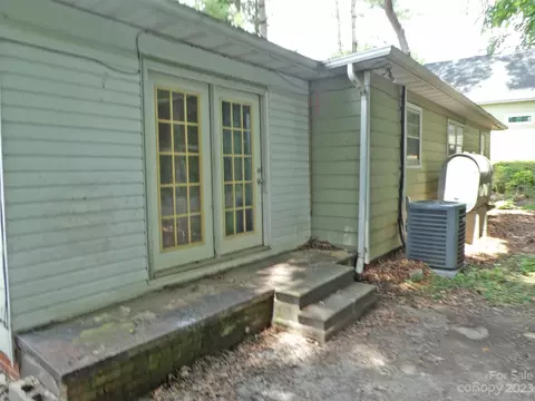 194 Maple Ave, Marion, NC 28752 photo 6