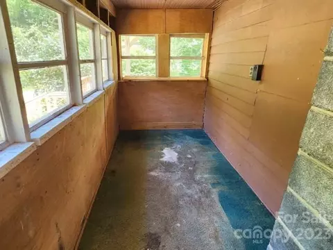 331 Thompson Rd, Spruce Pine, NC 28777 photo 20