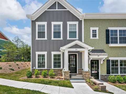 68 Walnut Springs 15-e Dr #15-E, Asheville, NC 28804