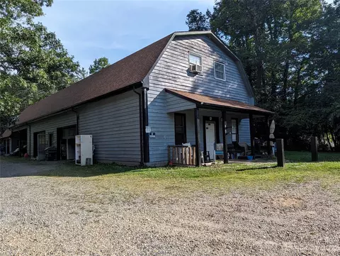 3112 Nc Hwy 268 Hwy, Lenoir, NC 28645