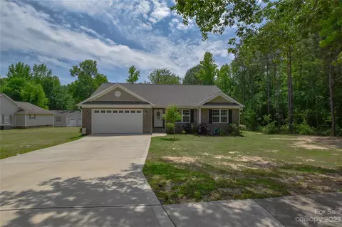 4210 Strickland Ct, Lancaster, SC 29720