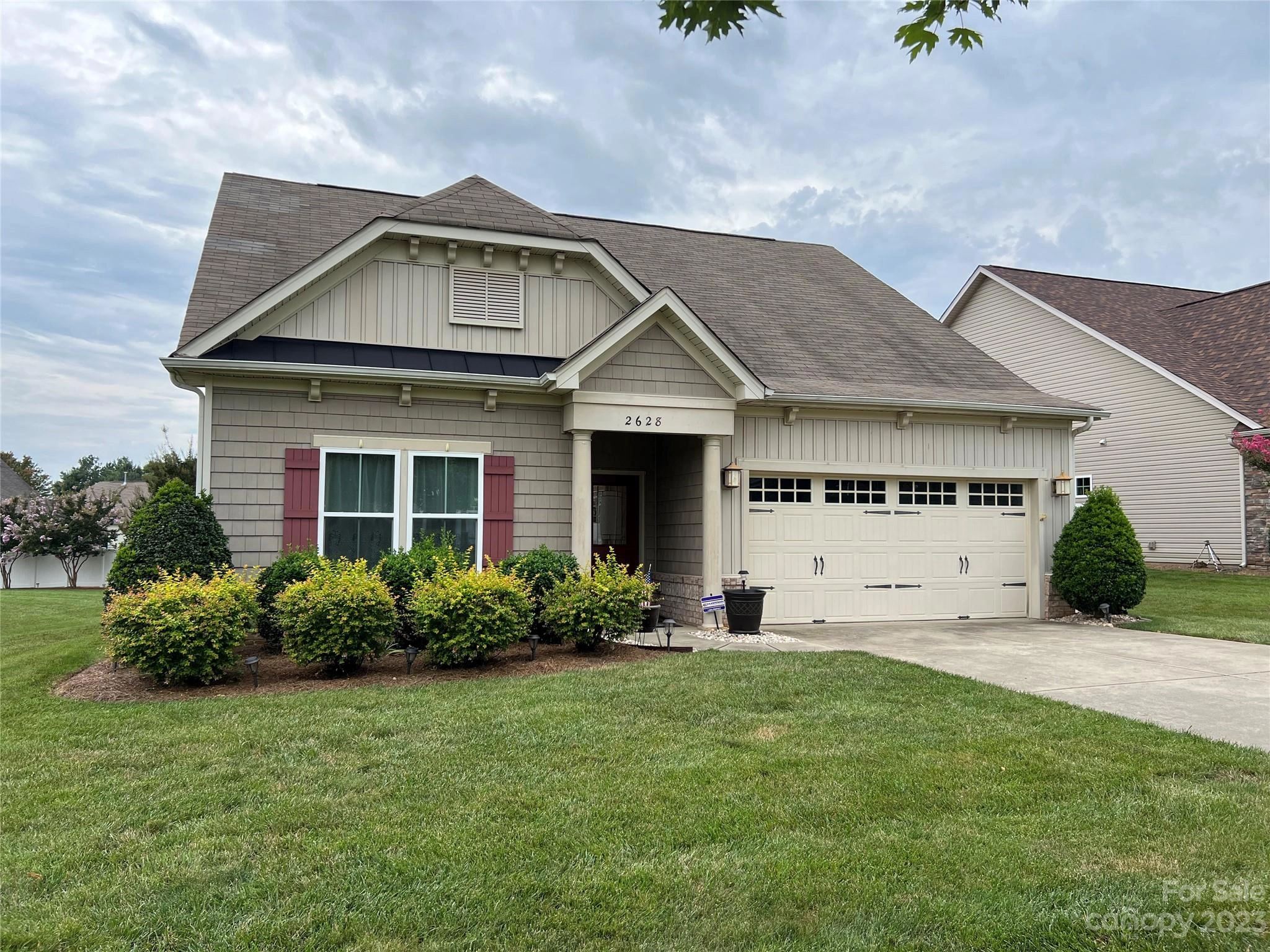 2628 Ellington Nw St  