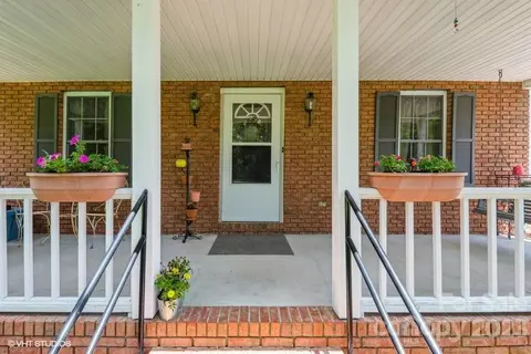 247 Belhaven Cir, Clover, SC 29710