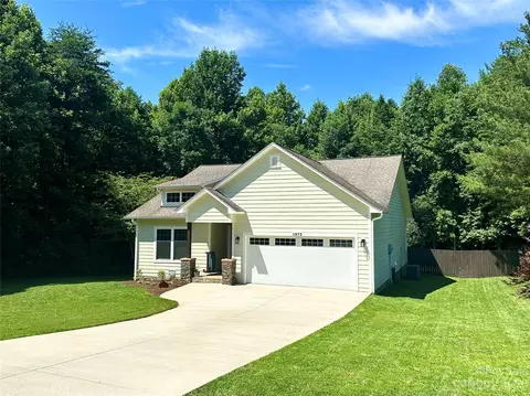 1973 Goodman Dr, Morganton, NC 28655