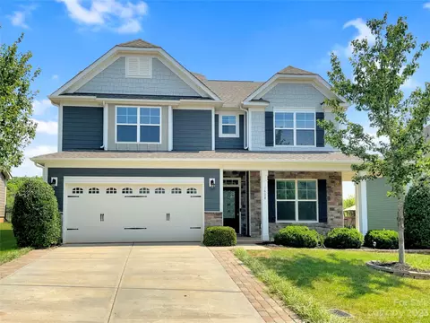 1608 Post Ct, Gastonia, NC 28054