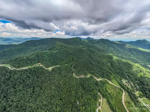 99999 Summit View 6 Dr #6, Candler, NC 28715