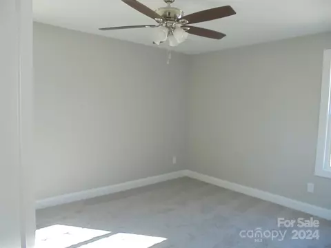 501 7th St, Spencer, NC 28159 photo 6