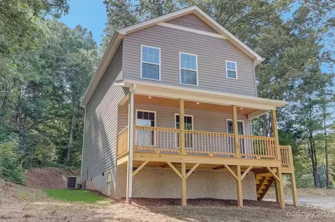38 Whittier Dr, Alexander, NC 28701