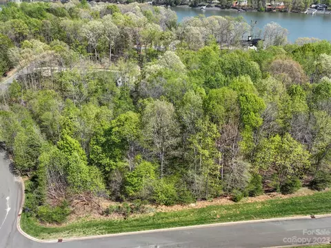 1103 Sawtooth Oak Ln, Belmont, NC 28012