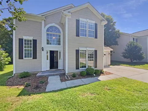 1118 Morning Glory Dr, Charlotte, NC 28262