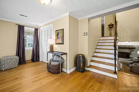 5814 Selkirk Dr, Hickory, NC 28601 photo 38