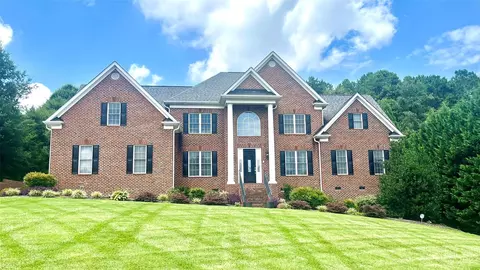 6362 Chamar Cir, Kannapolis, NC 28081