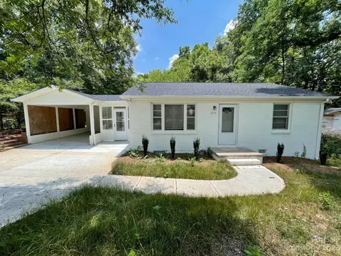 8710 Moody Rd, Charlotte, NC 28215