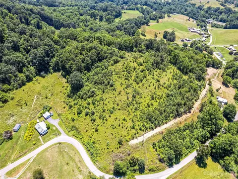 00 Hyder Mountain Rd #6, Clyde, NC 28721
