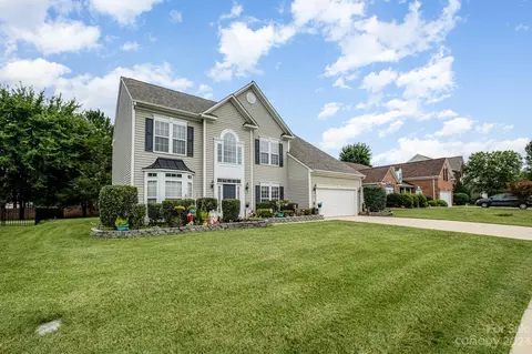 2014 Currier Pl, Indian Trail, NC 28079