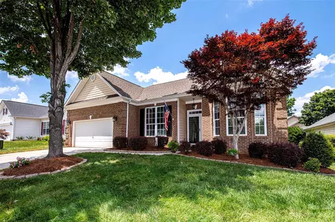 961 Platinum Dr, Fort Mill, SC 29708