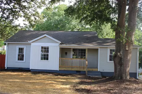 807 Ashwood St, Kannapolis, NC 28081