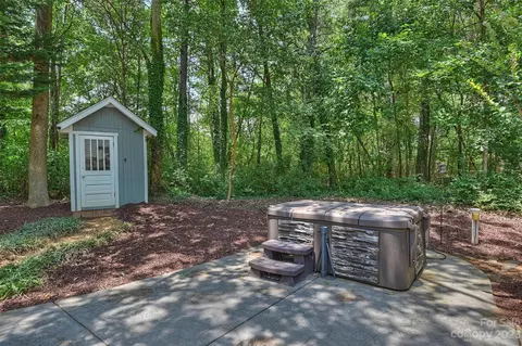 129 Easter Ln, Davidson, NC 28036 photo 22
