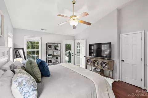 129 Easter Ln, Davidson, NC 28036 photo 12